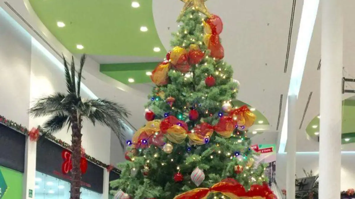 Arbolito de navidad prevenir incendios